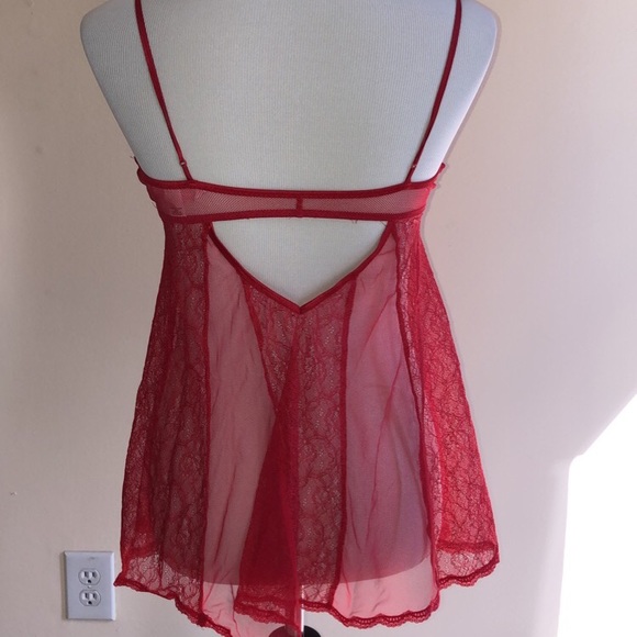 VS LINGERIE - Picture 2 of 4